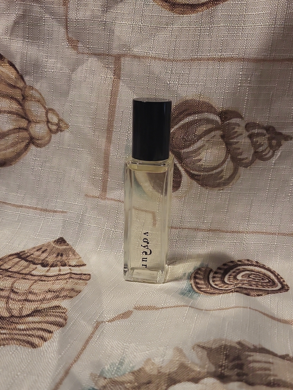 Riddle Voyeur Rollerball Scented Body Oil-20ml